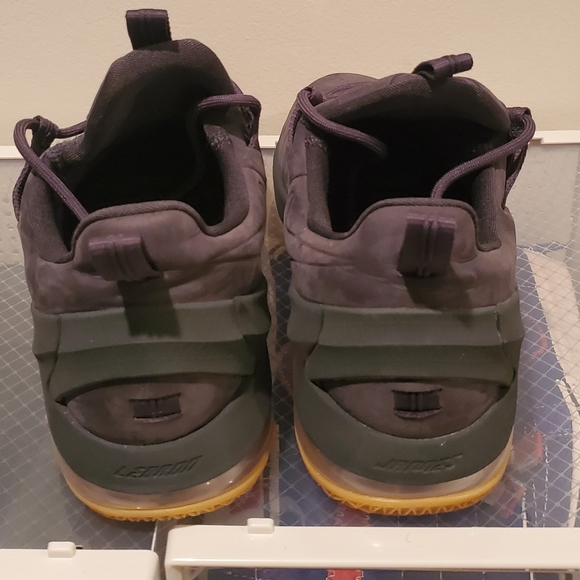 Nike LeBron Sneakers main image 4